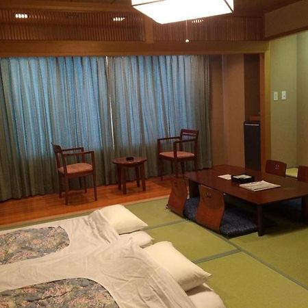 Mutsu Park Hotel Екстериор снимка